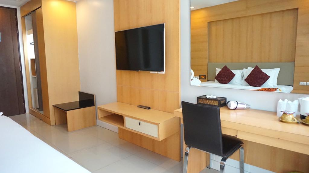 Andatel Grande Patong Phuket Ngoại thất bức ảnh