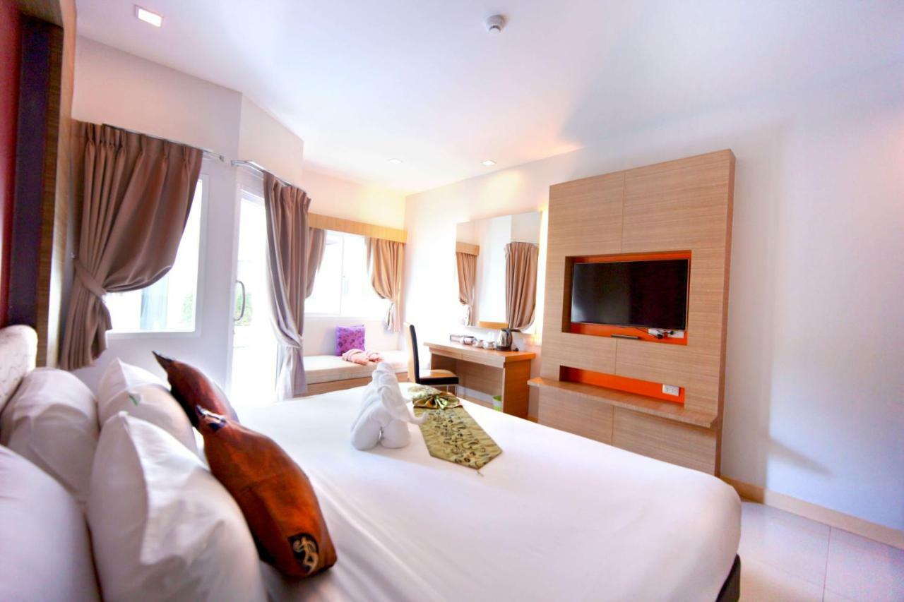 Andatel Grande Patong Phuket Ngoại thất bức ảnh