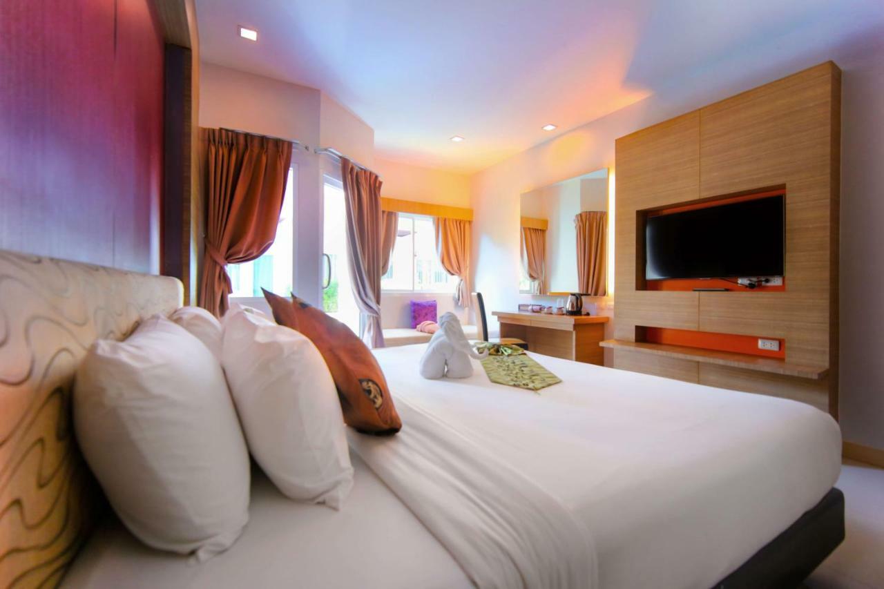 Andatel Grande Patong Phuket Ngoại thất bức ảnh